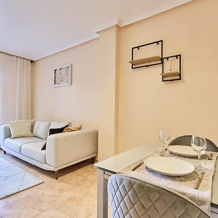 Radio Murcia Haven Apartment